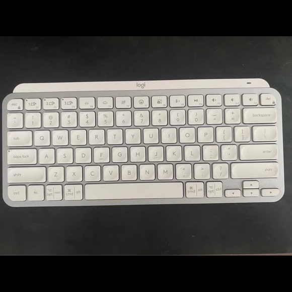 Logitech MX Mini Keyboard - Picture 2 of 3